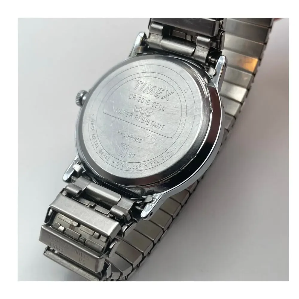 Vintage Timex Easy Reader Men's Watch 33mm  - Fresh Battery - Expandable - WR